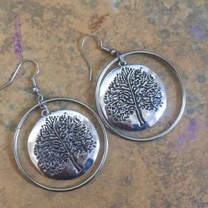 🐝3/$10 || Tree earrings